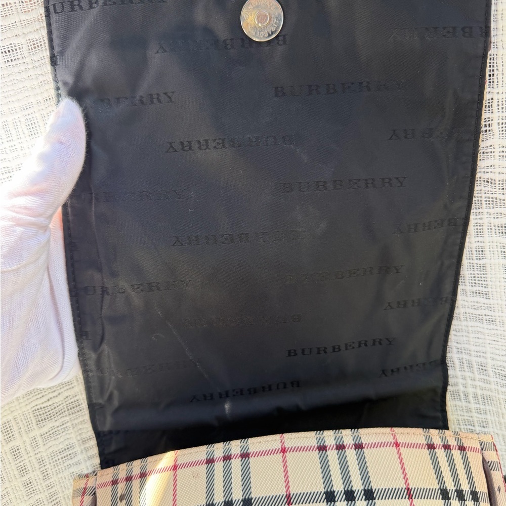 Vintage Burberry Nova Check Messenger Bag Crossbody Unisex - Picture 14 of 17